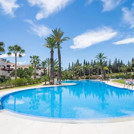 Apartment La Medina De Banus, Puerto Banus