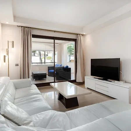 La Medina De Banus, Puerto Banus Apartment *